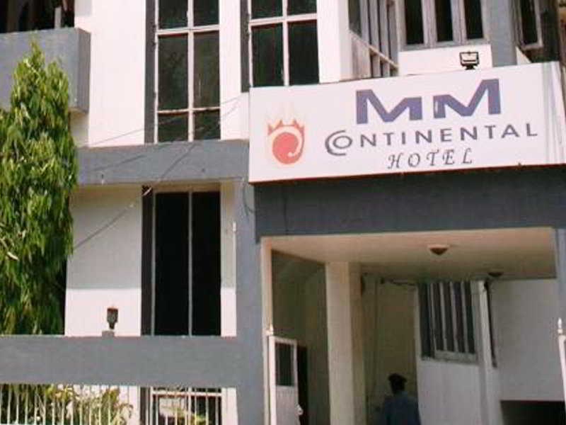 Hotel Mm Continental Varanasi Exterior photo